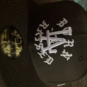 BORN x RAISED HAT size 7 3/8 BRAND NEW WITH RECEIPTS